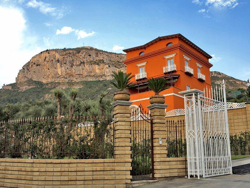 Antico Casale Russo Hotel Piano di Sorrento Bagian luar foto