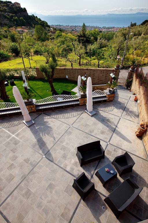 Antico Casale Russo Hotel Piano di Sorrento Bagian luar foto